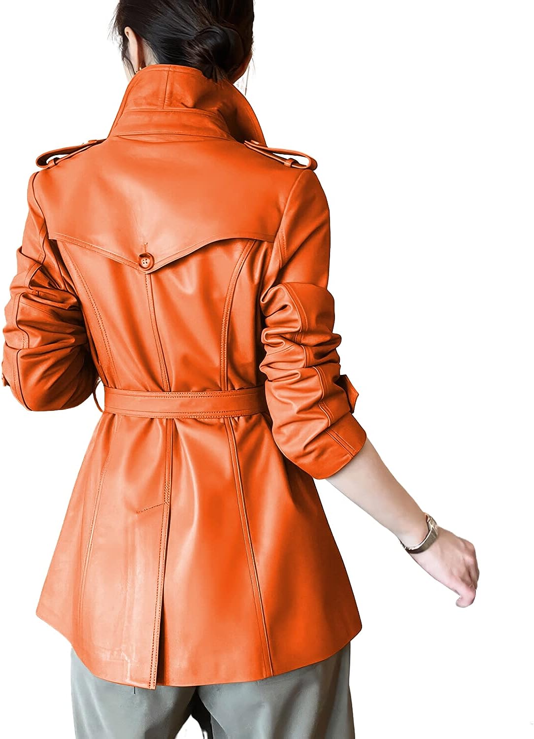 Elegant Sheepskin Jacket: Chic Lapel, Secure Closure, Versatile Design