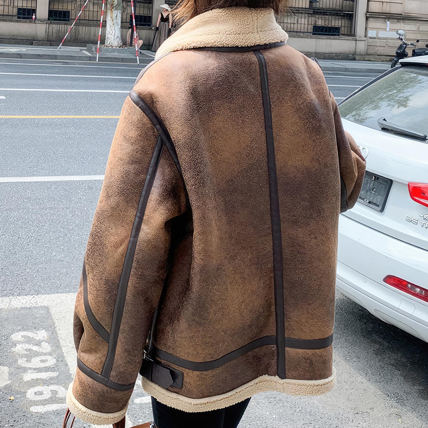 Elegant Sheepskin Winter Jacket: Style, Warmth, Fashion Statement