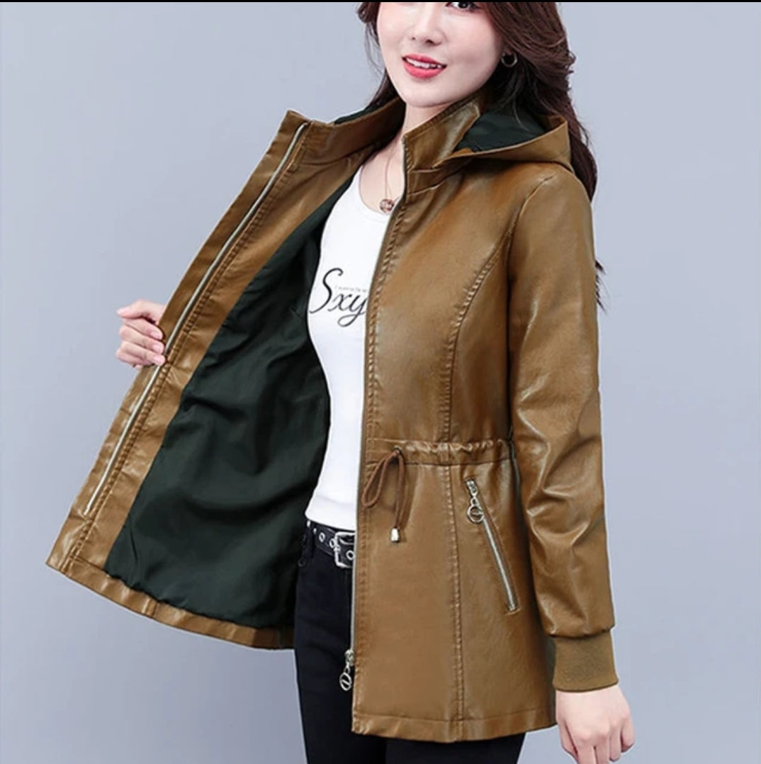 Chic Vintage Hooded Sheepskin Trench: Slim-Fit Brown Leather Coat for Women, Fashionably Timeless